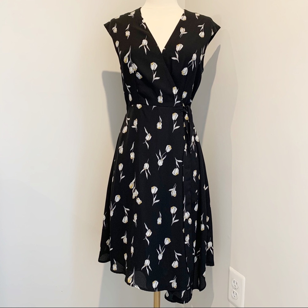 Banana Republic Floral Midi Wrap Dress 2 Petite